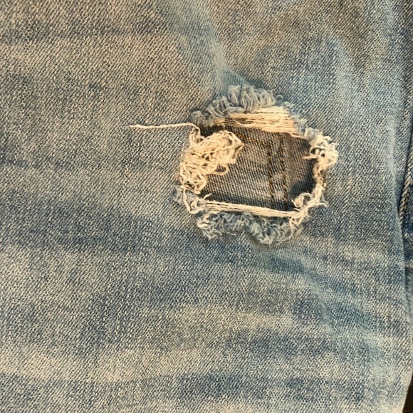 Hollister Light Wash Jeans Mens Size 32 Straight Leg Epic Flex Distressed - Picture 11 of 12